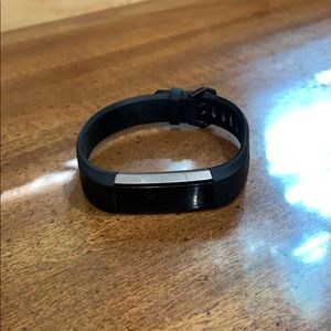 Fitbit Alta HR